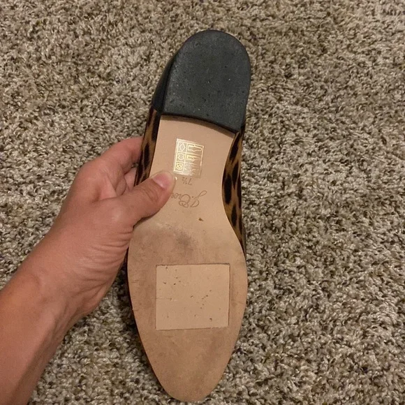 J.CREW leopard print loafers Womens Animal Print Flat Shoes - Picture 2 of 2